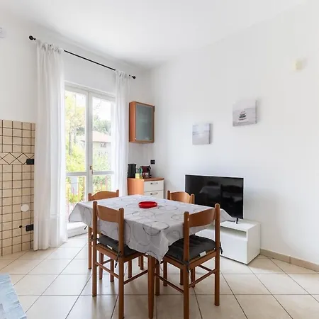 100 Meters From The Sea - Terrace - Parking Appartamento *